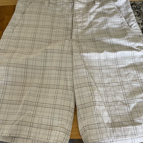 Never worn them. Moving sale - Picture 2 of 3